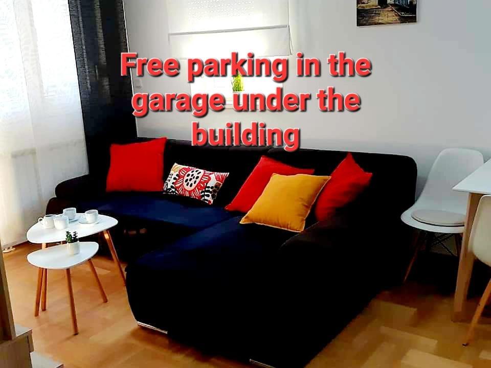 Apartment With Garage Lavici 자그레브 외부 사진