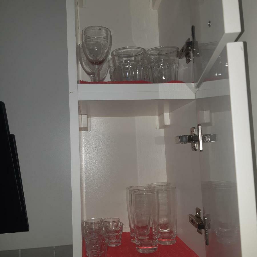 Apartment With Garage Lavici 자그레브 외부 사진